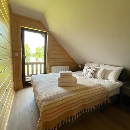 Mahoniowka Mikolajki بيت للعطل *