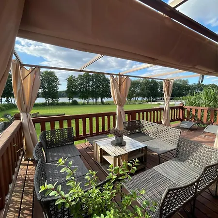 Mahoniowka Mikolajki * Wawrowice