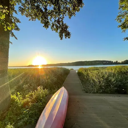 Mahoniowka Mikolajki بيت للعطل Wawrowice