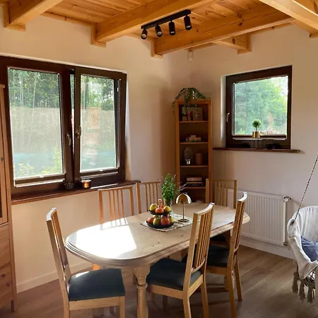 Mahoniowka Mikolajki بيت للعطل